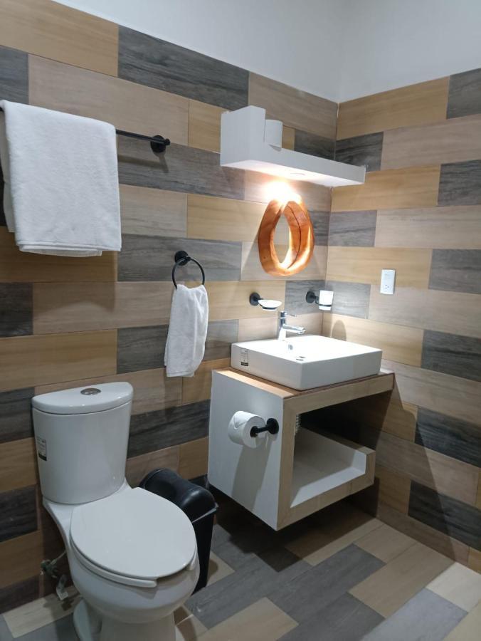 Hotel Axolotl Puerto Escondido  Ngoại thất bức ảnh