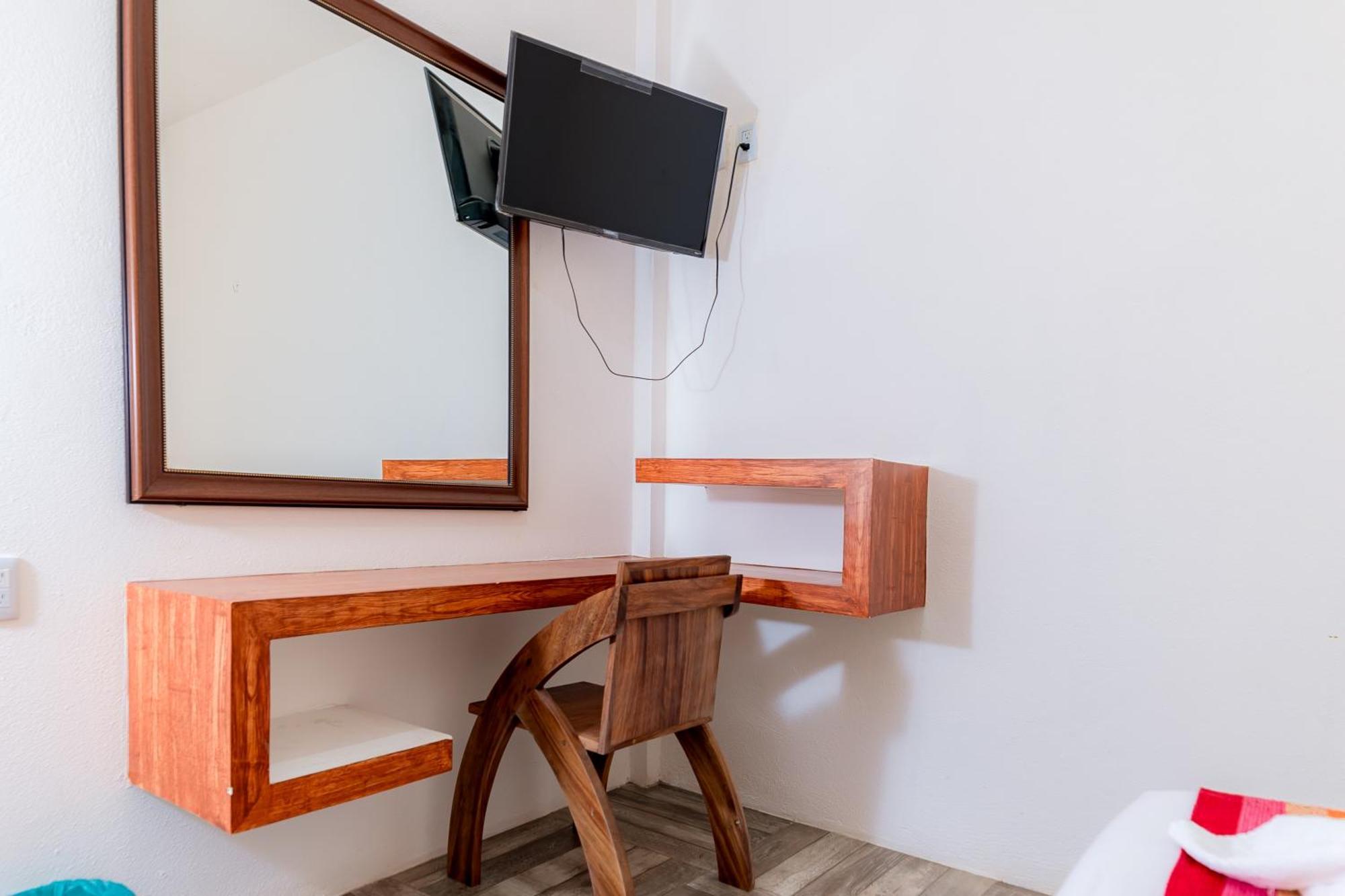 Hotel Axolotl Puerto Escondido  Ngoại thất bức ảnh